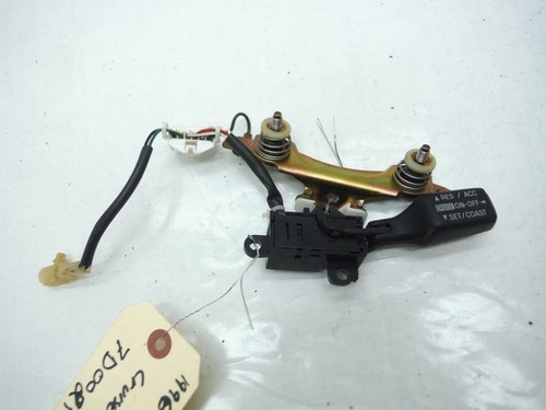 1996 LEXUS ES300 A/T CRUISE CONTROL SWITCH OEM 1994 1995 - Picture 5 of 9