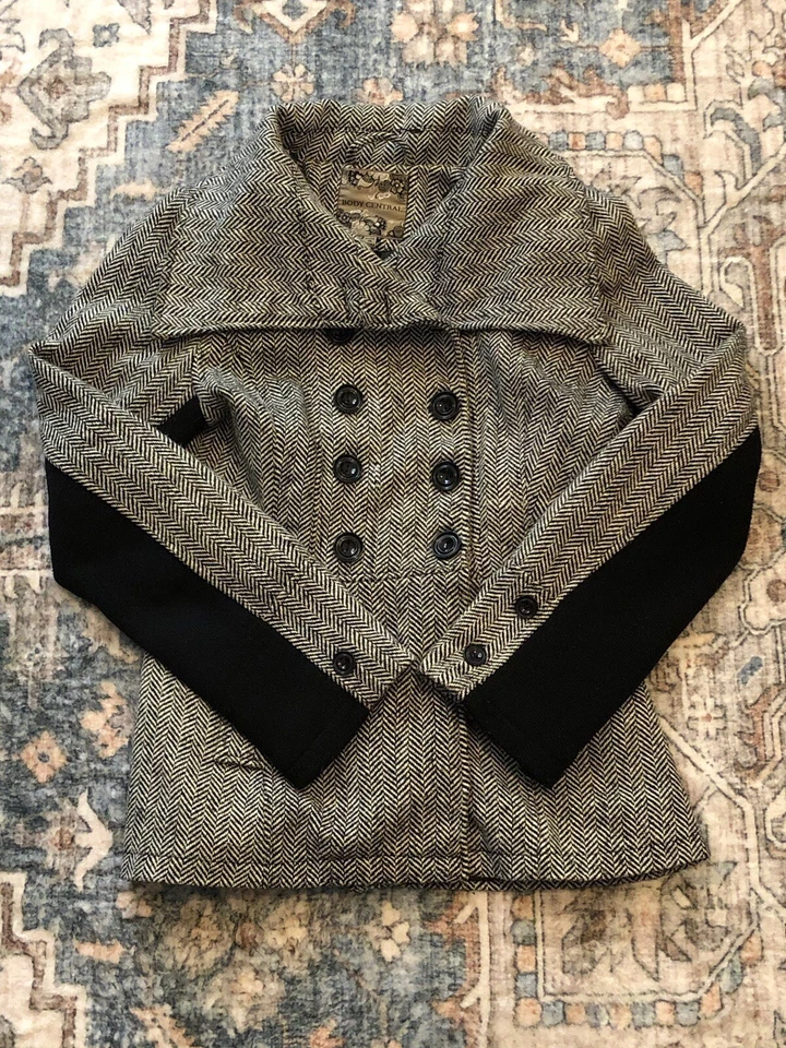 Abrigo Body Central Para Mujer Grande Patrón Blanco y Negro Abrigo Guisante Foto 2 de 4