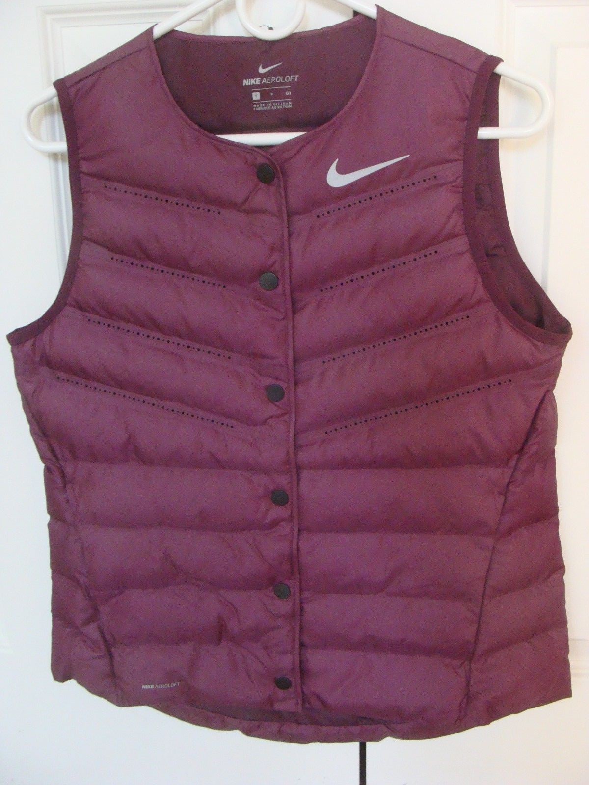 nike aeroloft golf vest