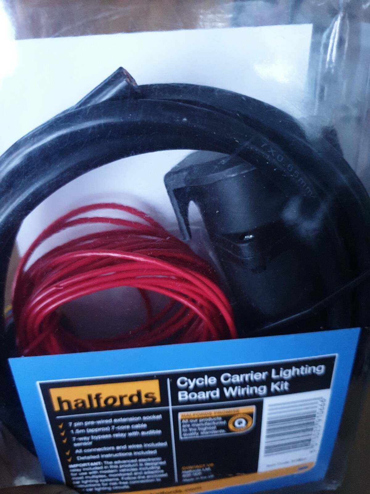 halfords cycle carrier lighting board