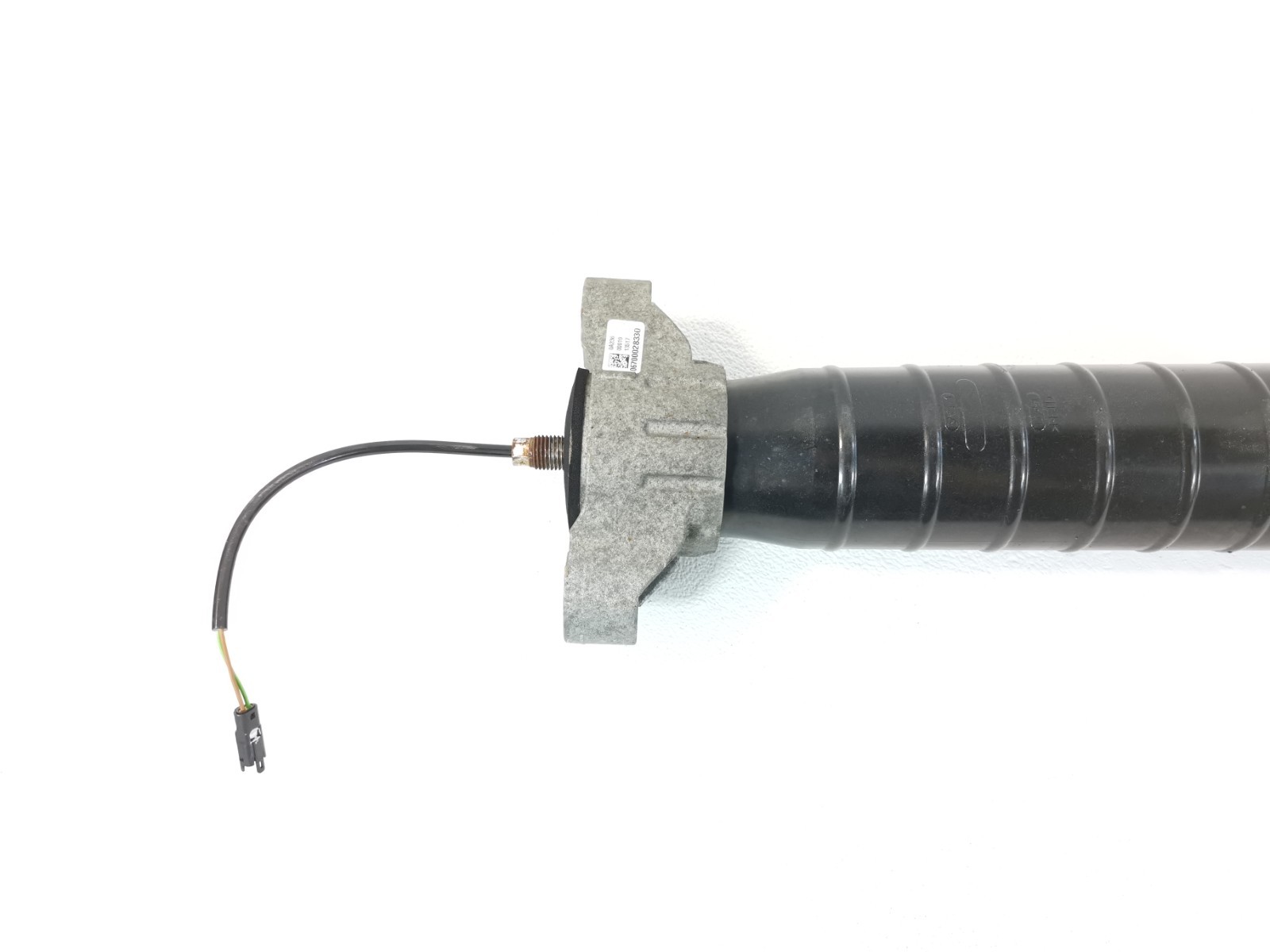 Maserati Levante 3.0 L AWD 2017 Rear Left Side Air Shock Strut Absorber OEM