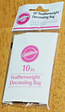 Wilton ~ 10 Inch FEATHERWEIGHT DECORATING BAG #404-5109 Flexible Polyester - New