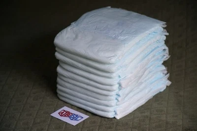 Tena Slip Basic Plus Grande (plástico) - Paquete de 10 pañales - ABDL/Amante de los pañales - Imagen 1 de 4