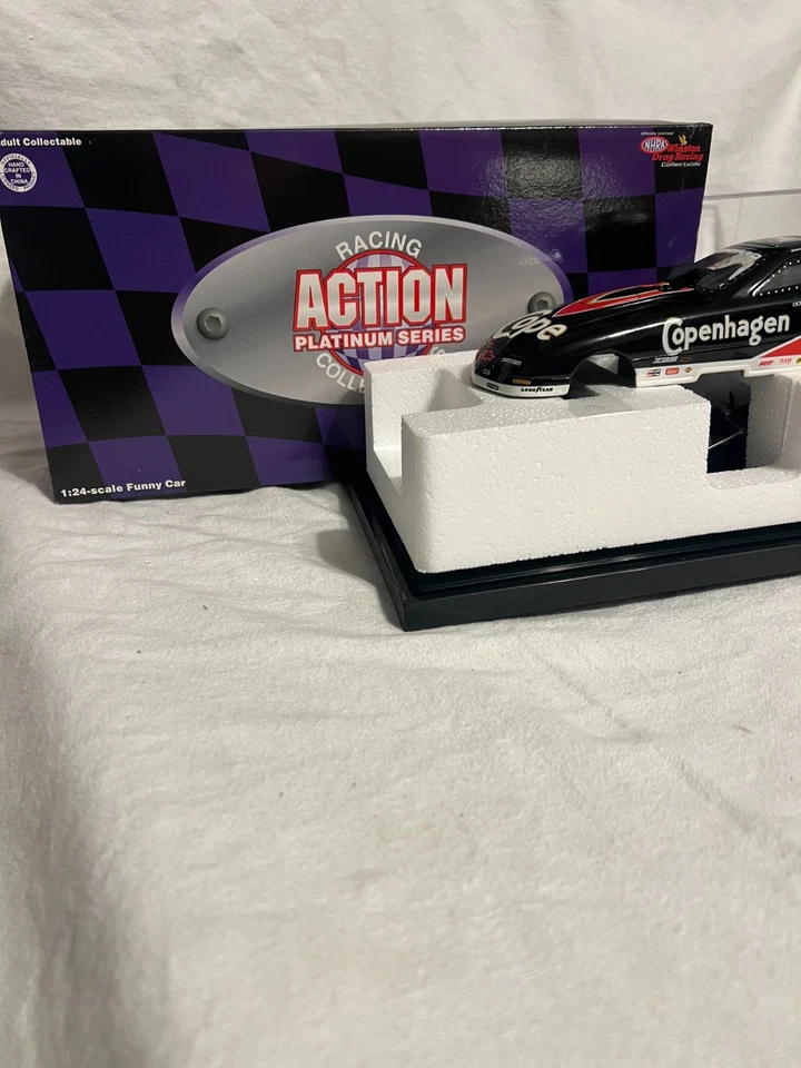 Action, Copenhagen, Ron Capps 1:24 sc.1997 Camaro Funny Car, L.E. 1/4000 ¡Raro! Foto 2 de 3