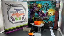 Hasbro Transformers Generations War for Cybertron Earthrise Titan Scorponok USA