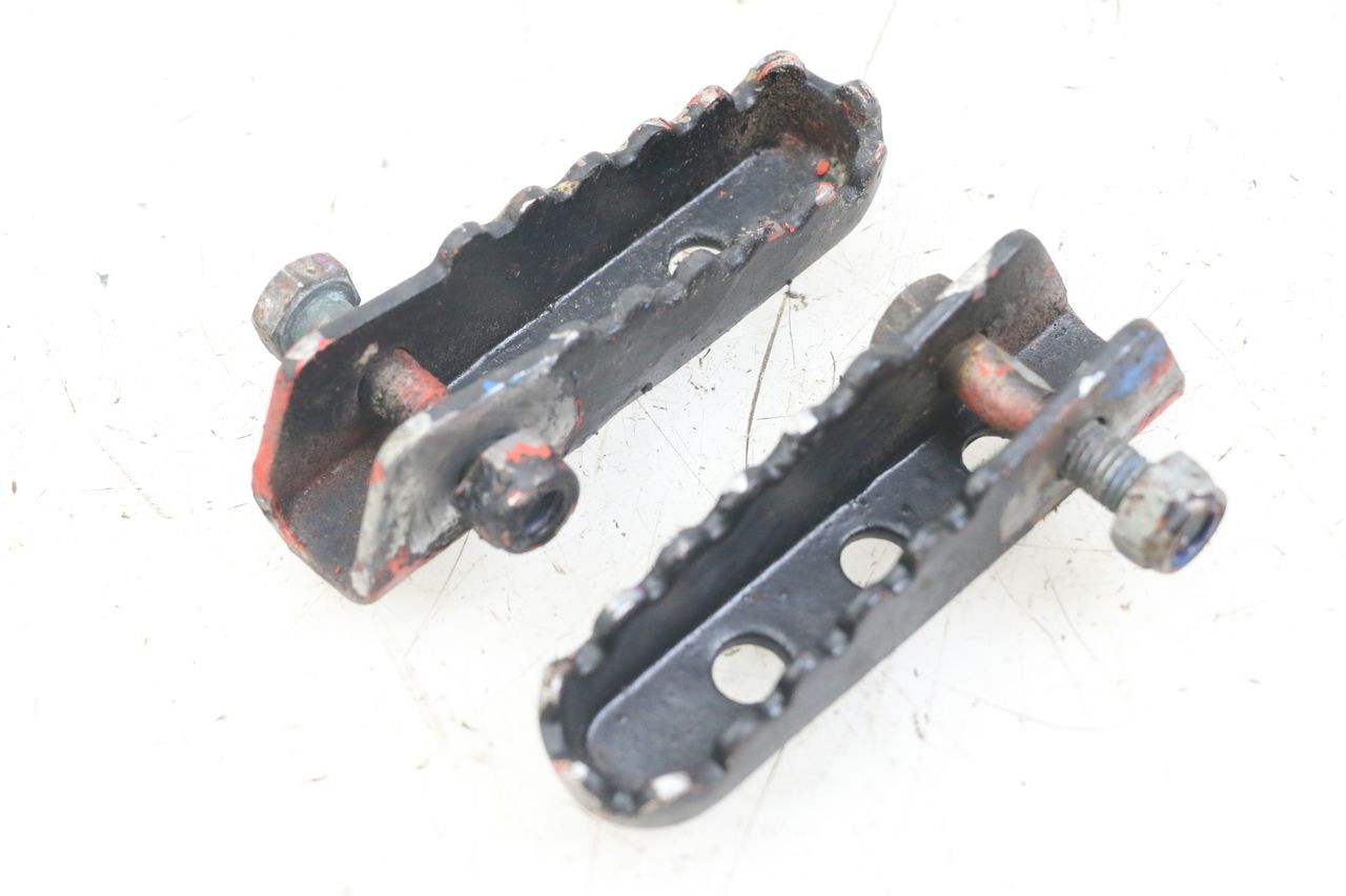 PAIR OF REAR FOOTRESTS - DERBI SENDA SM X-TREME 50 (2006 - 2010)