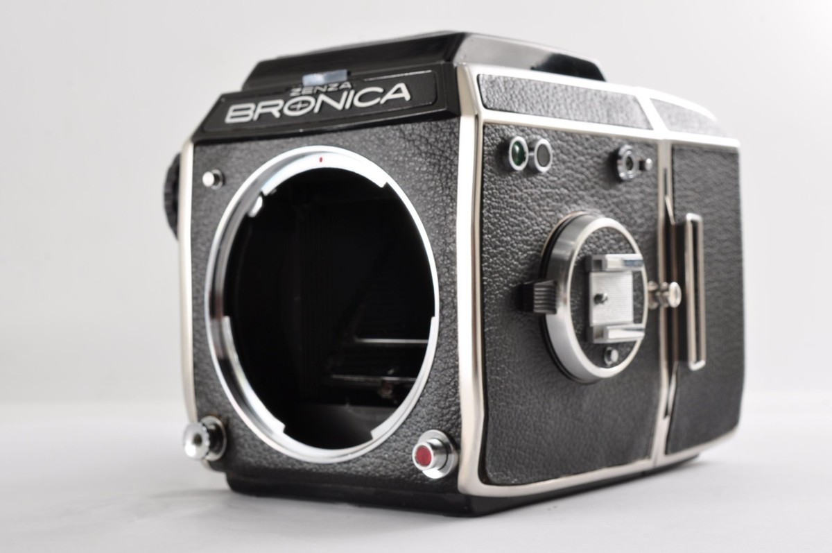 Zenza Bronica EC w/Nikkor-P 75mm f2.8 Medium Format [Exc+5] Japan