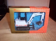 BOBCAT 225 DIECAST HYDRAULIC EXCAVATOR - 1/25 SCALE - NIB - LOT 2