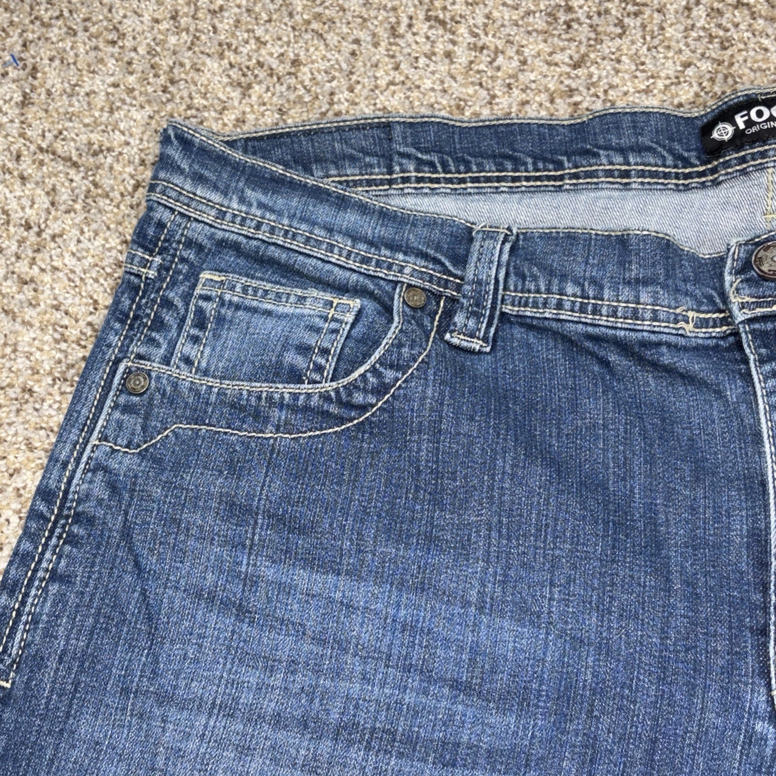 Focus Jeans Mens 44x32 Fits 43 X 29.5 Blue Denim Embroidered Pockets - View 3