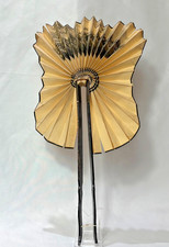 Vtg Creme Paper Cockade Fan Dark Brown Wood Sticks Harbor Scene With Cows