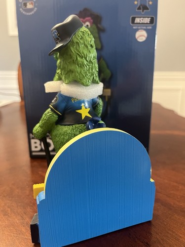 Phillie Phanatic Philadelphia Phillies City Connect Jersey Bobblehead FOCO - Picture 5 of 9