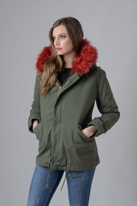 giubbotto verde con pelo