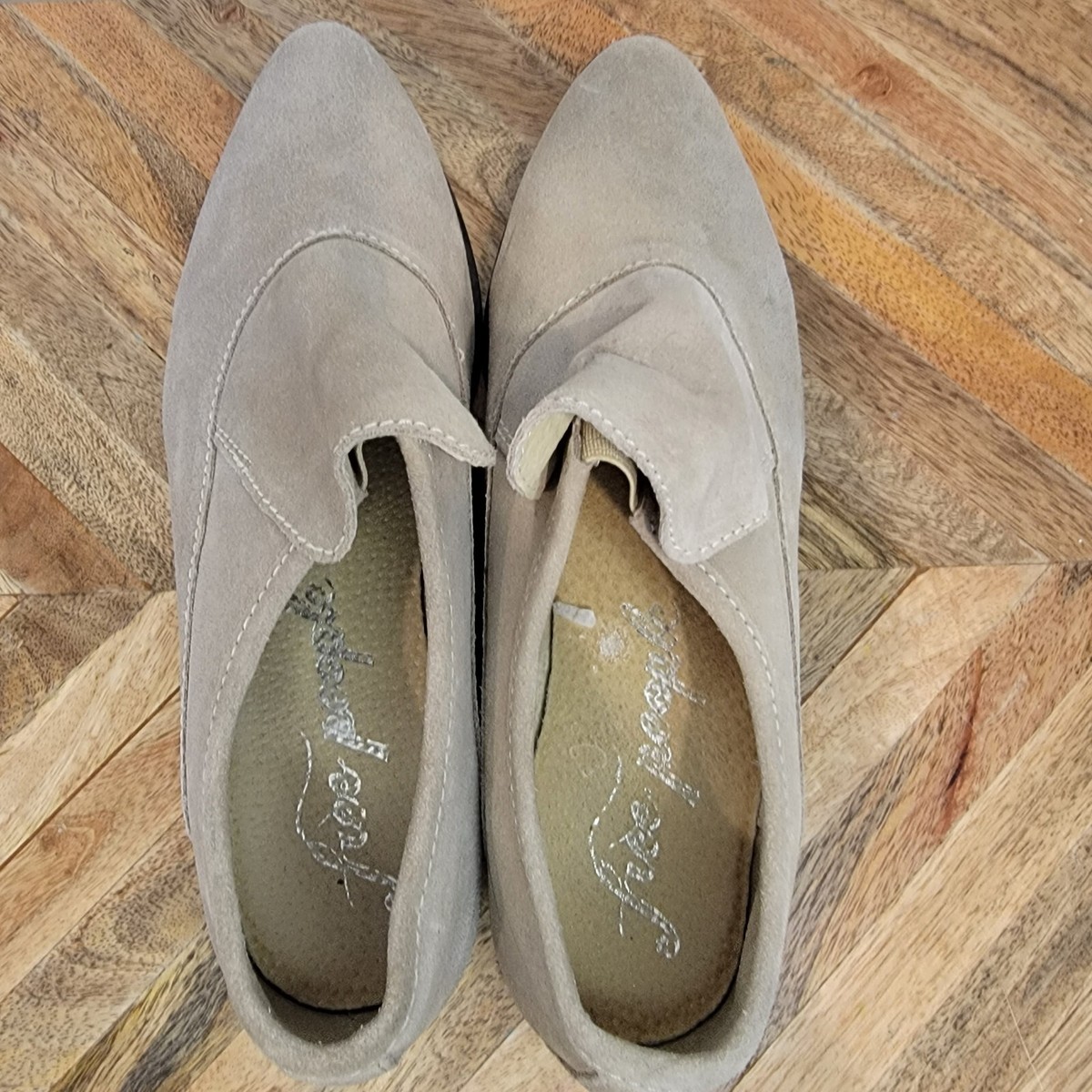 FREE PEOPLE Brady Slip On Suede Loafer Taupe Size 39 US 9 | eBay display picture 2