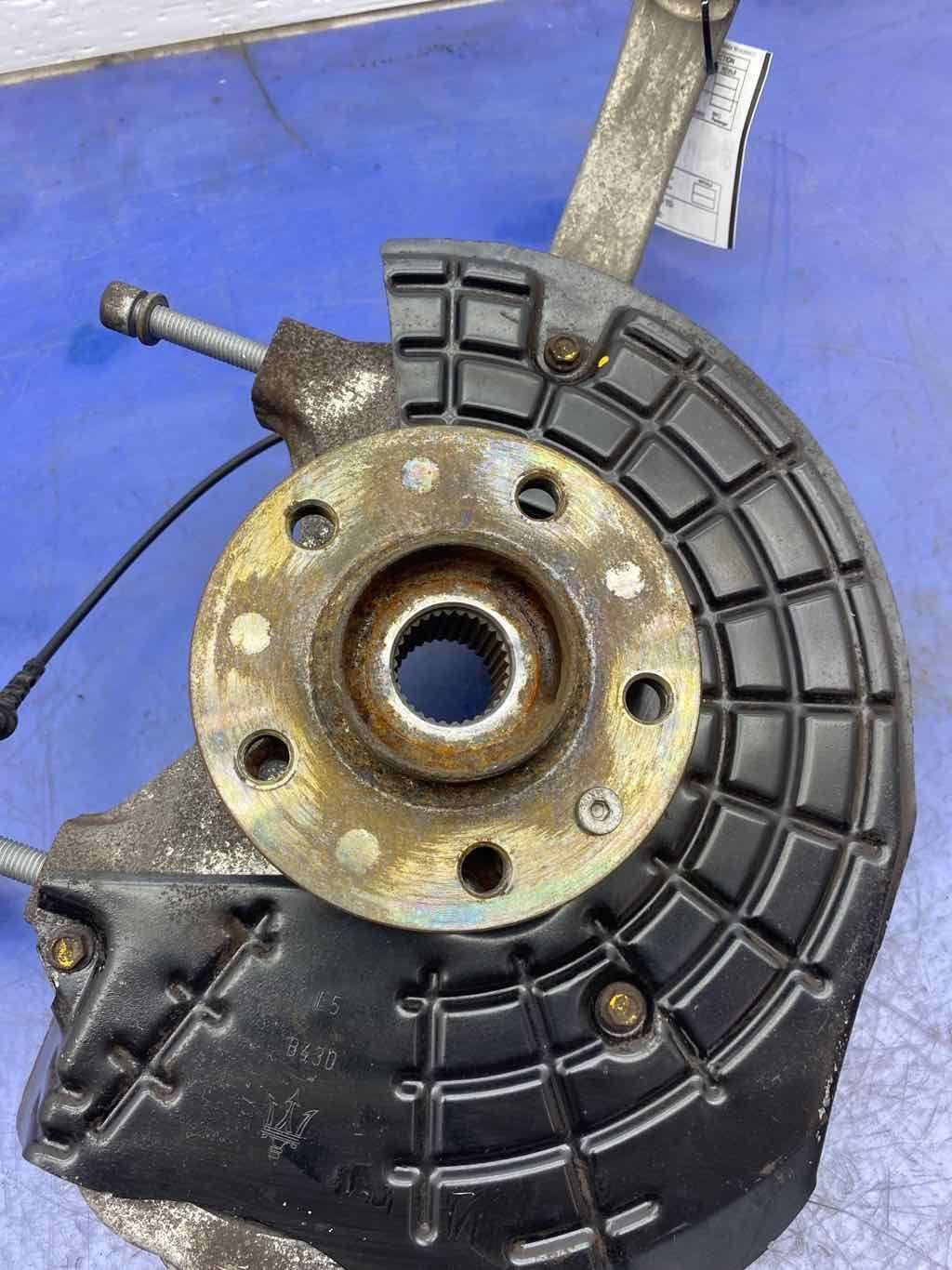 2014 - 2017 MASERATI GHIBLI M157 3.0L AWD FRONT LEFT KNUCKLE SPINDLE HUB