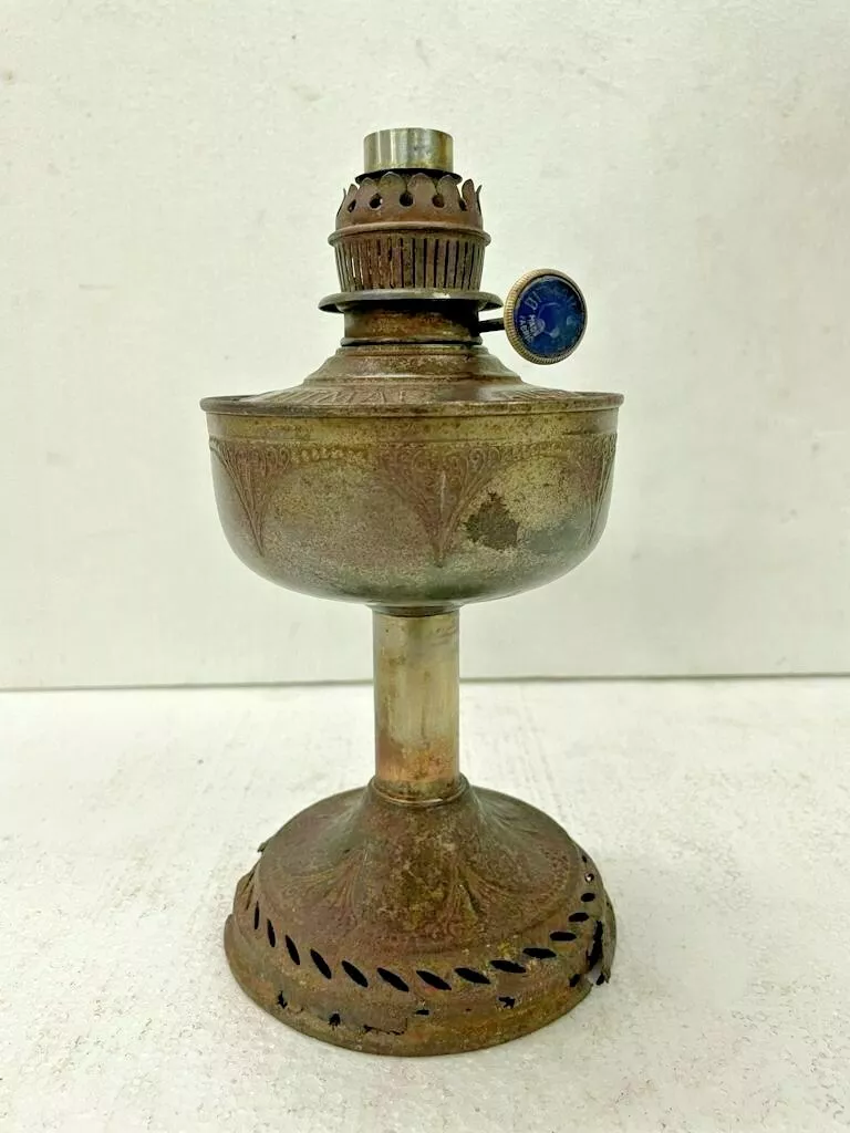 OLD VINTAGE DITMAR NO. 275 RUSTIC IRON / BRASS OIL / CHIMNEY LAMP, AUSTRIAN MAKE