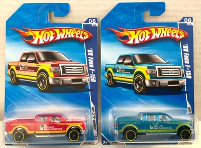 2010 Hot Wheels 2009 FORD F-150 Pickup Lot of 2! HW Racing #114 - Red & Blue - Image 1 of 4