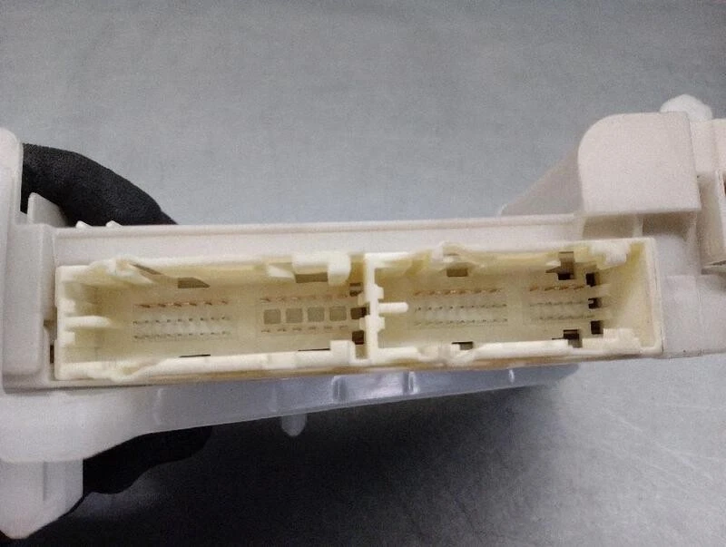 8273076030 boitier pyrotechnique pour LEXUS CT (ZWA10 ) 200H 2010 4894391 - Photo 3/4