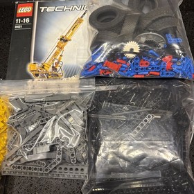 LEGO TECHNIC: Mobile Crane (8421) w/  Manuals