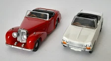 EFE 11401 Triumph Roadster 20TR & EFE 11601 Triumph Vitesse Mk2 Pair- OO / 1:76