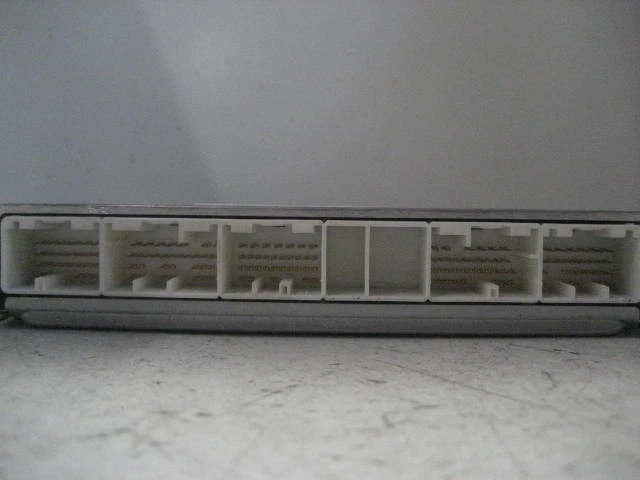 ECU ECM COMPUTER SCION TC 2005 AUTOMÁTICO 44223 Foto 3 de 4