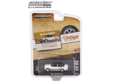 1:64 GREENLIGHT GL39090-A VINTAGE AD CARS SERIES 6 1969 DATSUN 510 GR-R-R-ROOVY 
