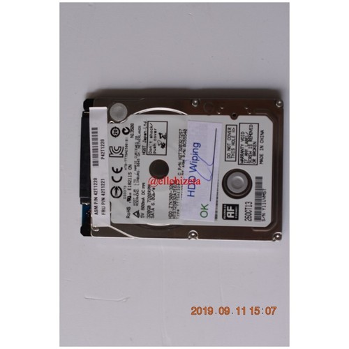 Z7K500 HITACHI HDD 320 GB 7200 RPM SATA 2,5" Z11UVM5T-1560-IB2
