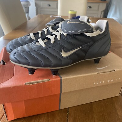 Nike Tiempo 2002 Football Boots SG Size 6 BNWB | eBay display picture 1