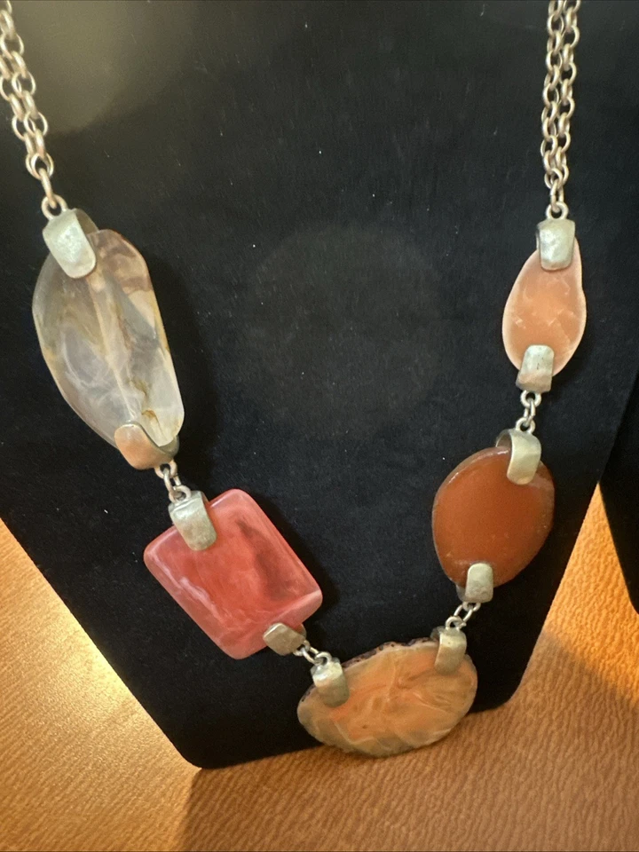 Lote De 7 Collares Firmados Chico’s Estilo Mixto, Distintivo, Largo, Tono Plateado Dorado Foto 2 de 4