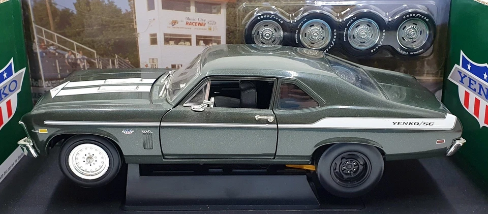 Ertl 1/18 Scale 29412P - 1969 Yenko Nova 427 Street/Strip - Green - Image 3 of 4