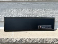 1988 B-body Pontiac Parisienne Safari Dash Trim Plate Molding