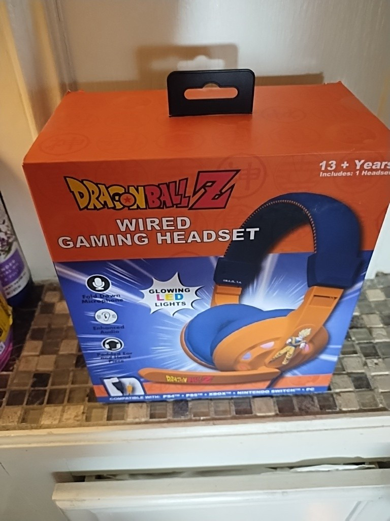 Dragon Ball Z Goku Wired Game Gaming Headset Headphones LED