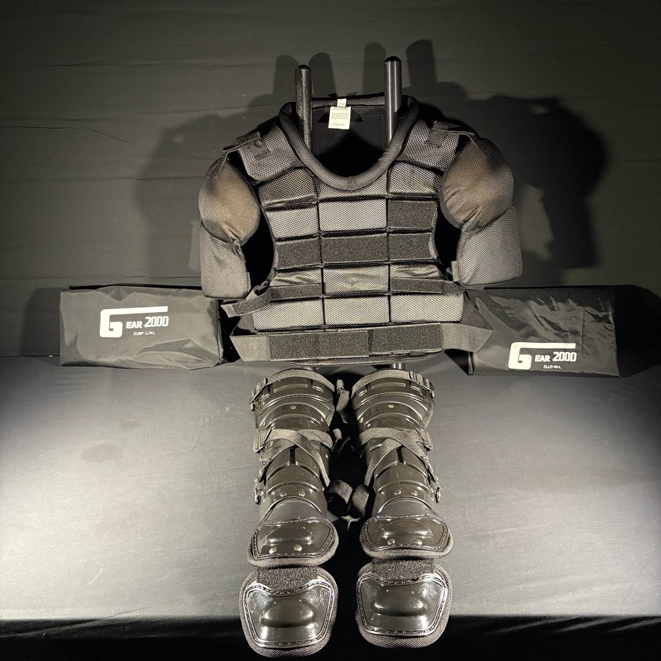 Riot Gear 2000 Tactical Vest And Riot Shin Guards | eBay