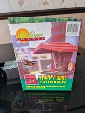 Lifetime Garden Happy Bird Feeder Garden Bird Feeder wall or fence  mounted 
