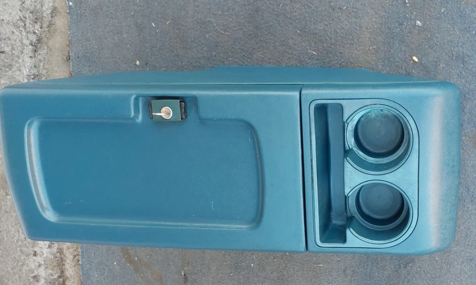 Consola central para camioneta 87-94 GMC/CHEVROLET OEM azul con portavasos completos Foto 4 de 4