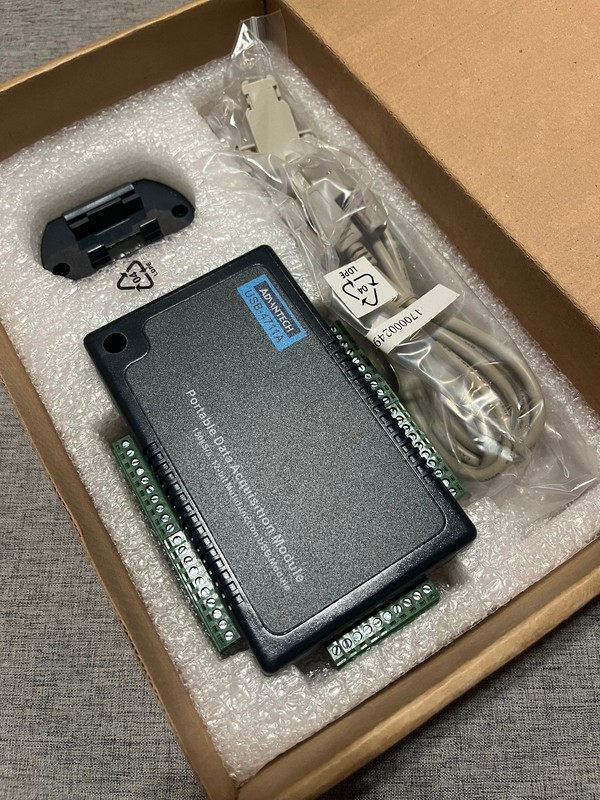 Advantech USB-4711A 150kS/s 12-Bit Multifunction USB Data Acquisition Module