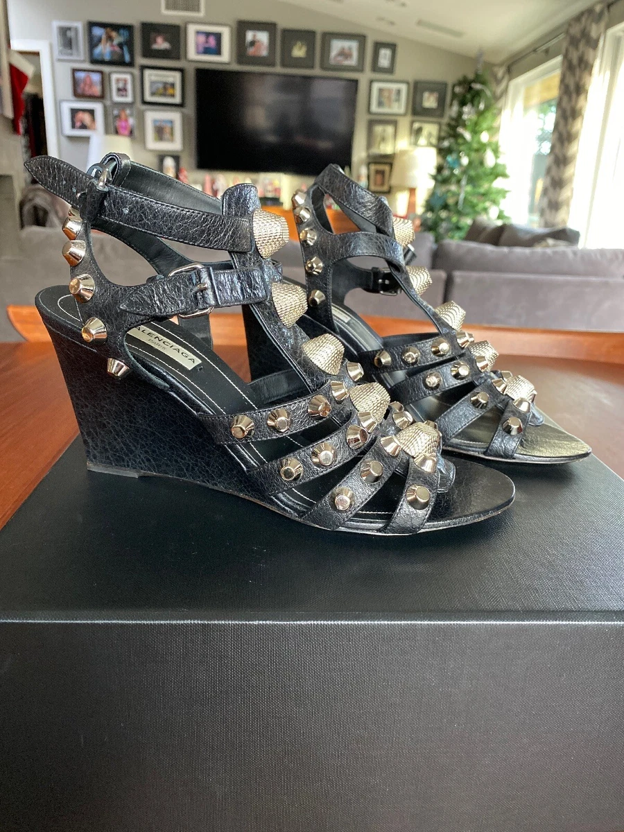 St At håndtere Udpakning Balenciaga Black Leather Arena Studded Gladiator Wedge Sandal 37.5 | eBay