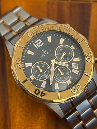 Titan Men's Watch Chronograph Gold/ Silver Tone Date 42mm Quartz - New Battery