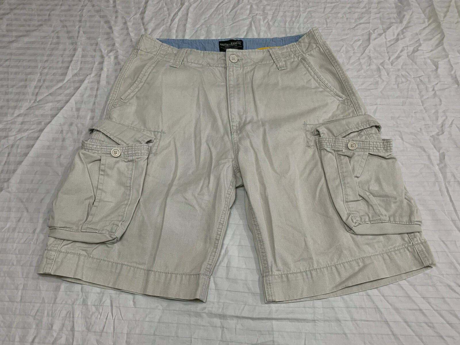 NAUTICA MENS CARGO COTTON SHORTS SIZE 33