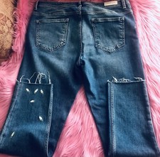 JEANS ZARA CON FIORI RICAMATI NUOVI SENZA ETICHETTE - TAGLIA 12