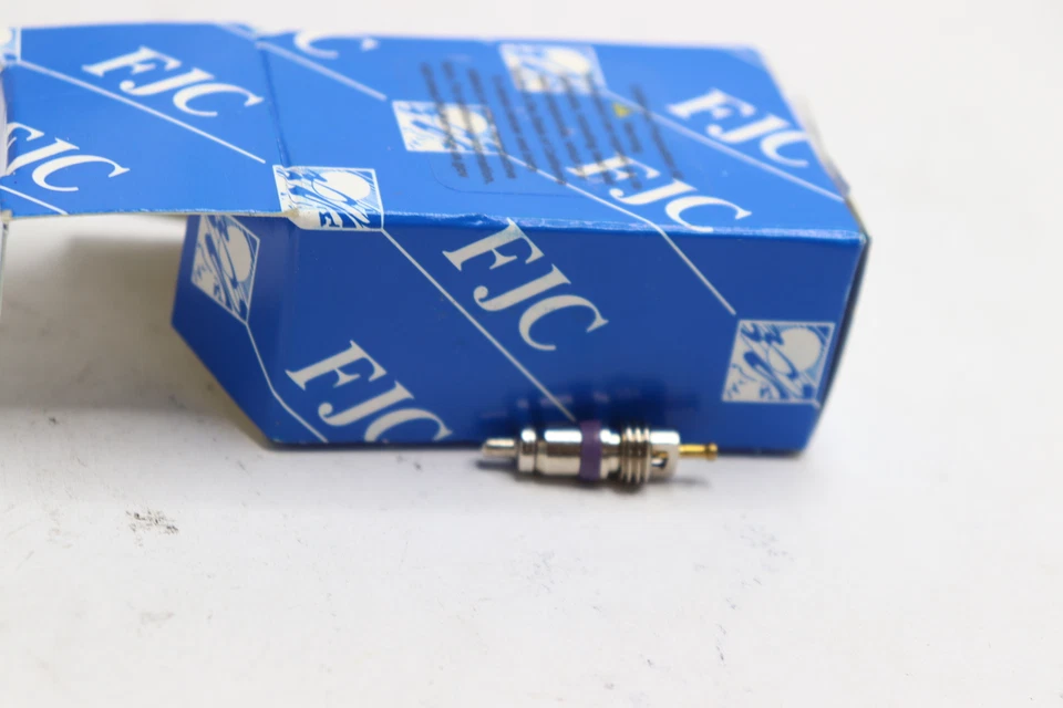 Núcleo de válvula FJC 2678 Foto 3 de 3