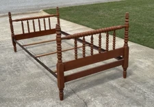 Vintage 1960's Maple - Jenny Lind Spindle Style Bed Charish Twin Size