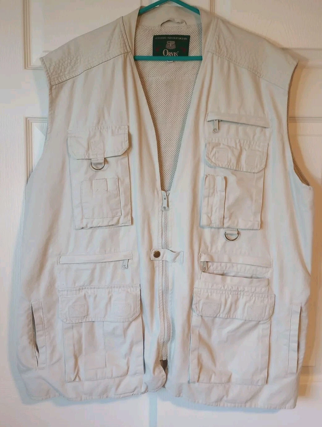 ORVIS FISHING/HUNTING/PHOTOGRAPHY MULTI POCKET VEST