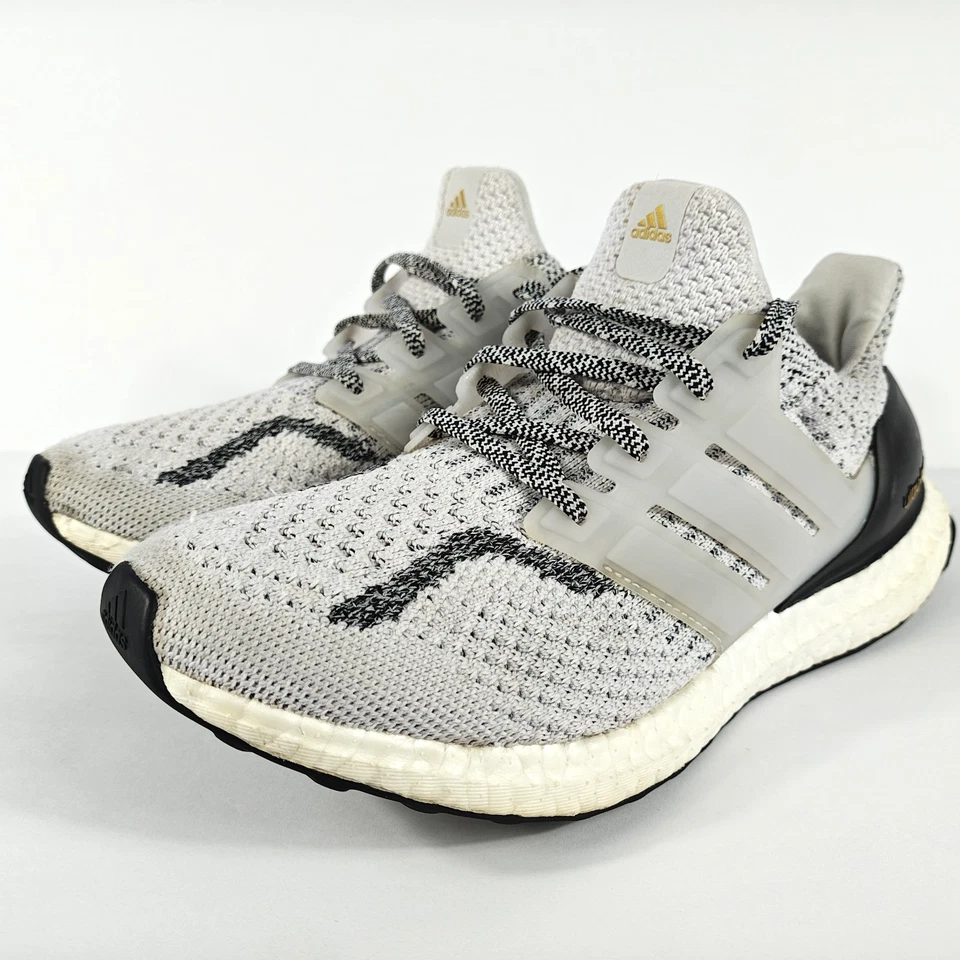 adidas Ultra Boost 5.0 DNA Women's 7 Running Shoes Sneakers White Black GY6959 - Image 4 of 4