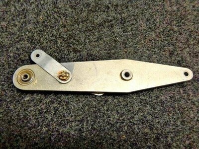 0760675-5 Cessna 182Q Bellcrank Assy Elevator Rear 
