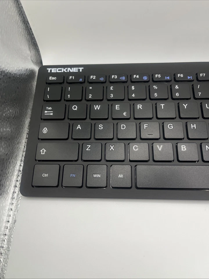 TECKNET 2.4G Wireless Tastatur International Layout Compact Black- Neu Slim - Bild 2 von 4