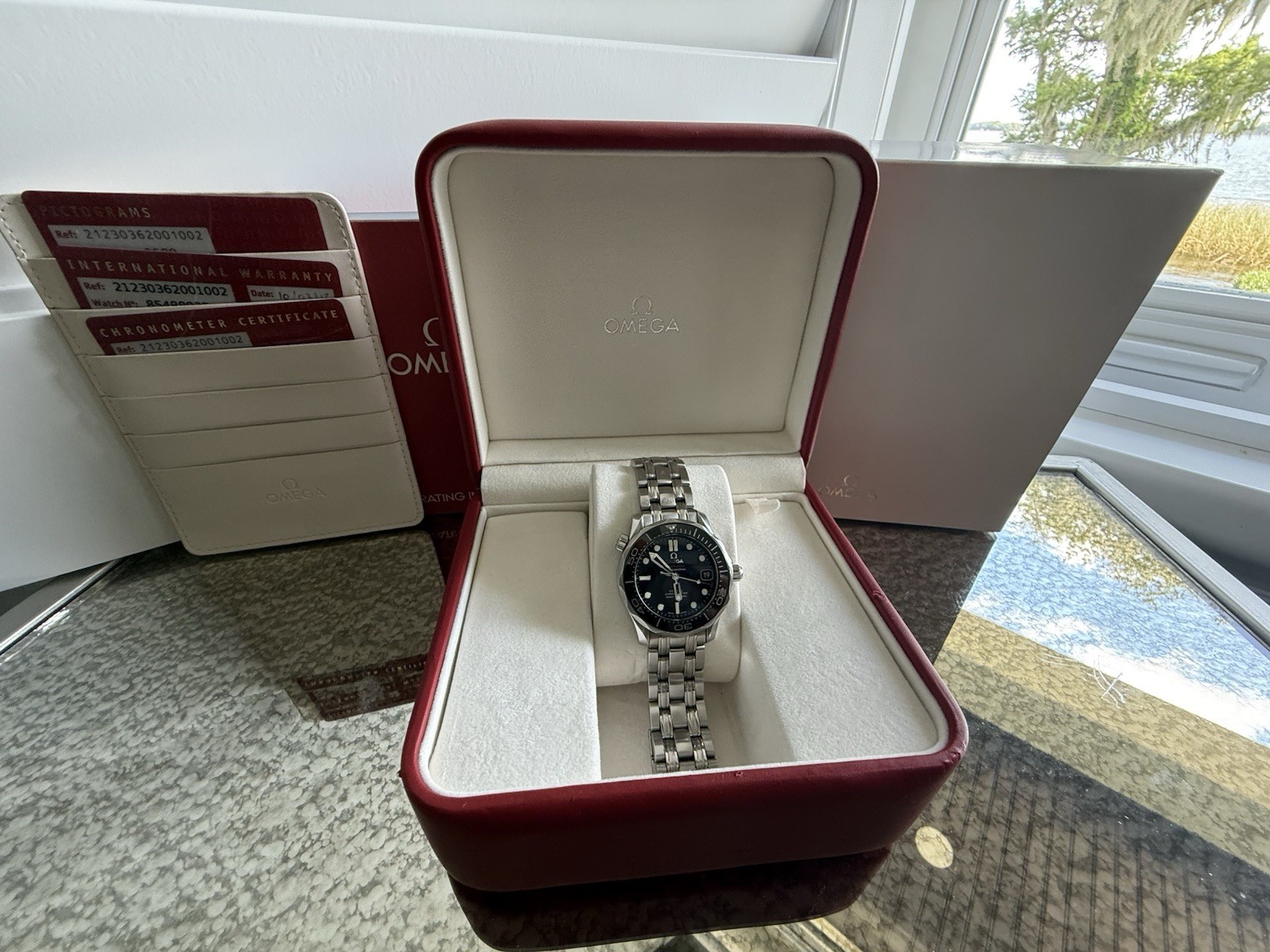 OMEGA Seamaster Women’s 28mm Quartz Blue Dial 300m Diver w/ Box Papers image 2