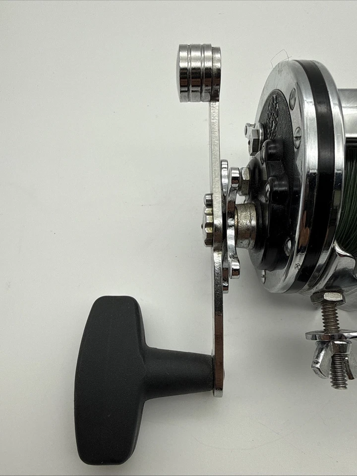 Vintage 1960's Penn Senator 1/0 Fishing Reel Square Handle ~ Nice Condition - Image 3 of 4