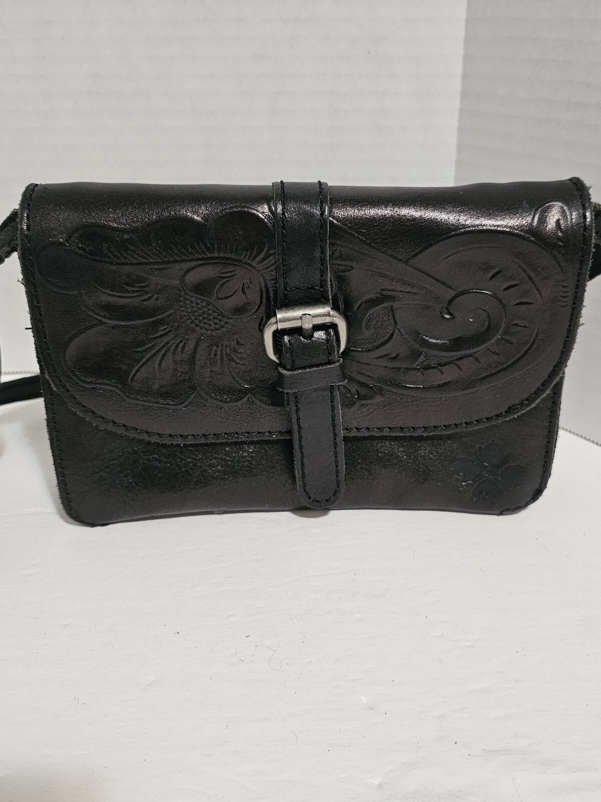 Patricia Nash Torri Crossbody Purse Tooled Embossed Floral Leather Snap Black
