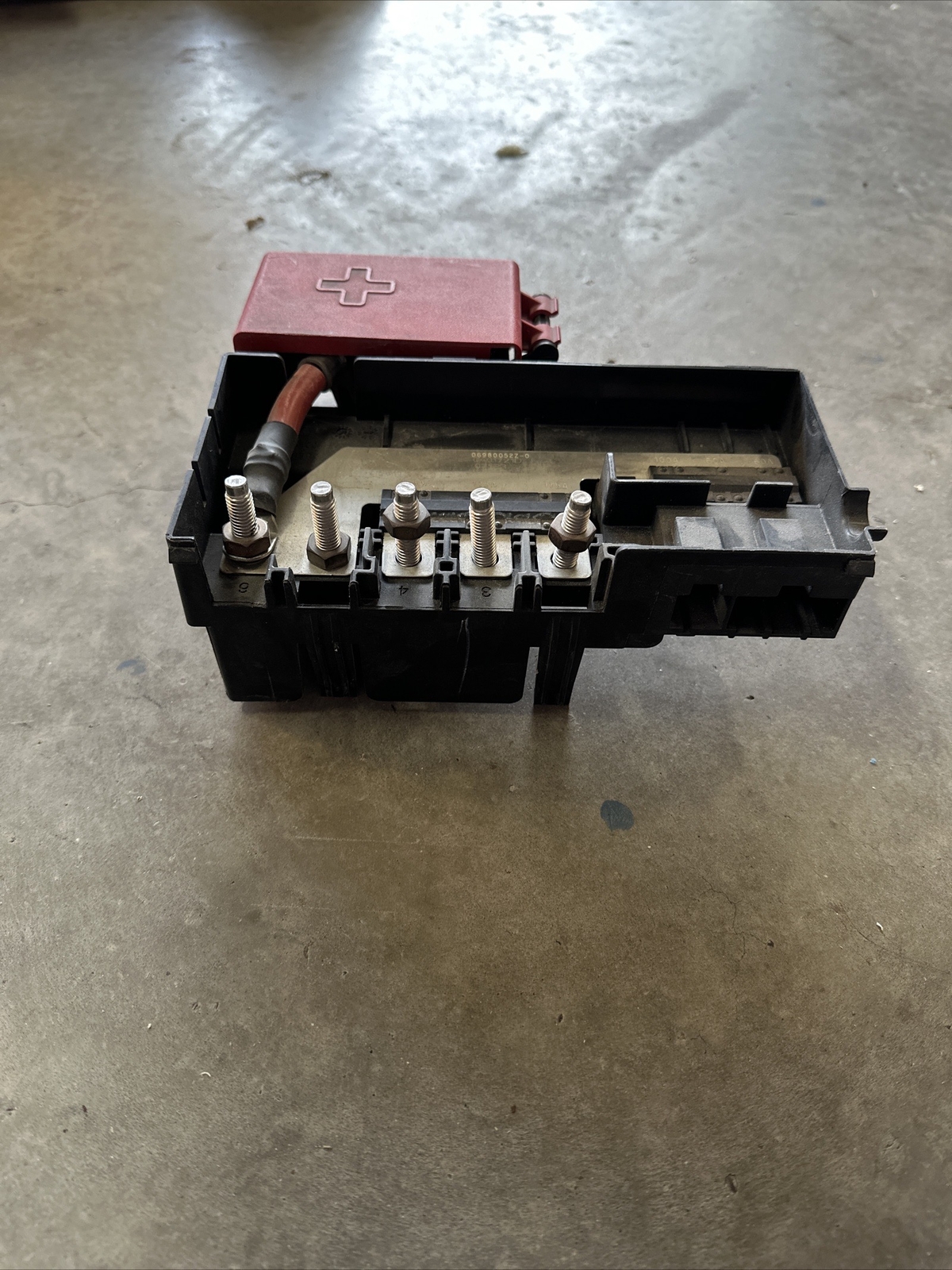 GM 84095546 Battery Cable Distribution Fuse Block OEM for sale online