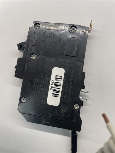 BULLONE INTERRUTTORE QUADRATO D 15 AMP 120 VAC 10 KA GFCI QOB115GFI 15A 1 polo - Foto 4 di 5